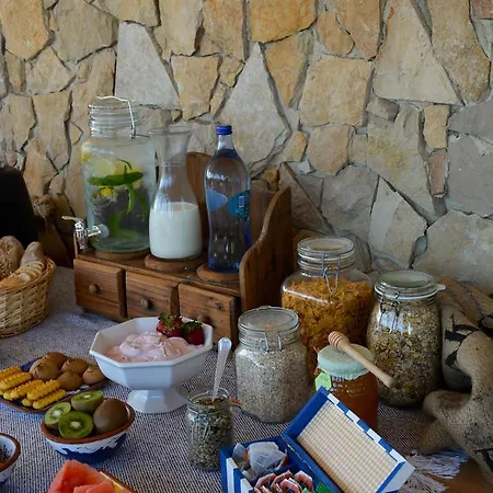 Bed & Breakfast Sal Da Costa Lodging